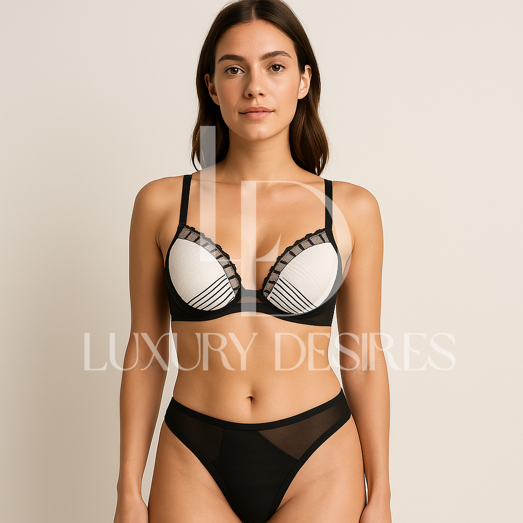Elegant Bra Panty Set – Lace, Wired & Non-Padded | Luxury Desires