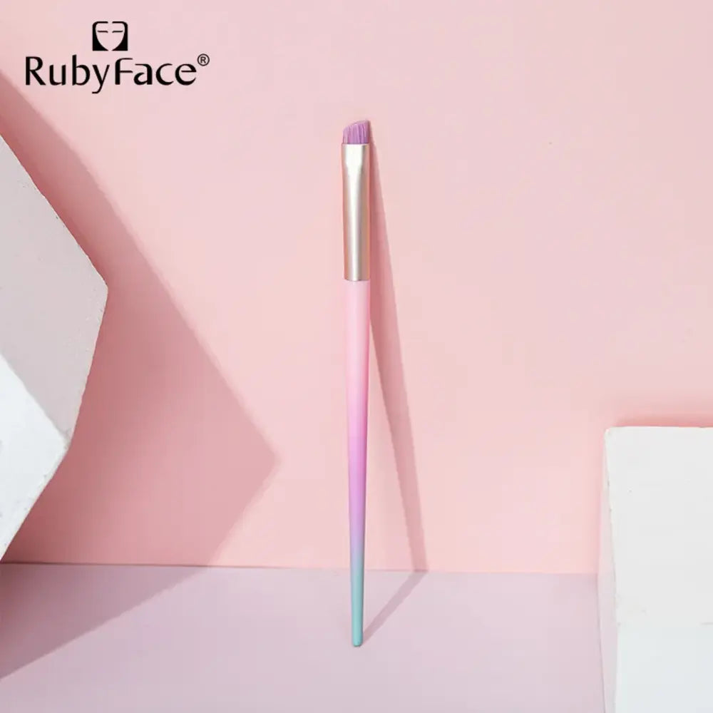 Small Eyes Shadow Makeup Brush Set – Luxury Desire